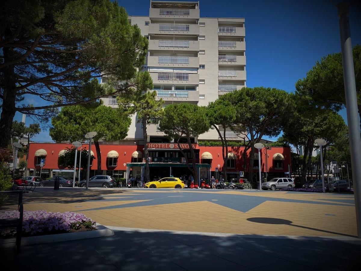 Hotel Savoia Lignano Sabbiadoro Buitenkant foto