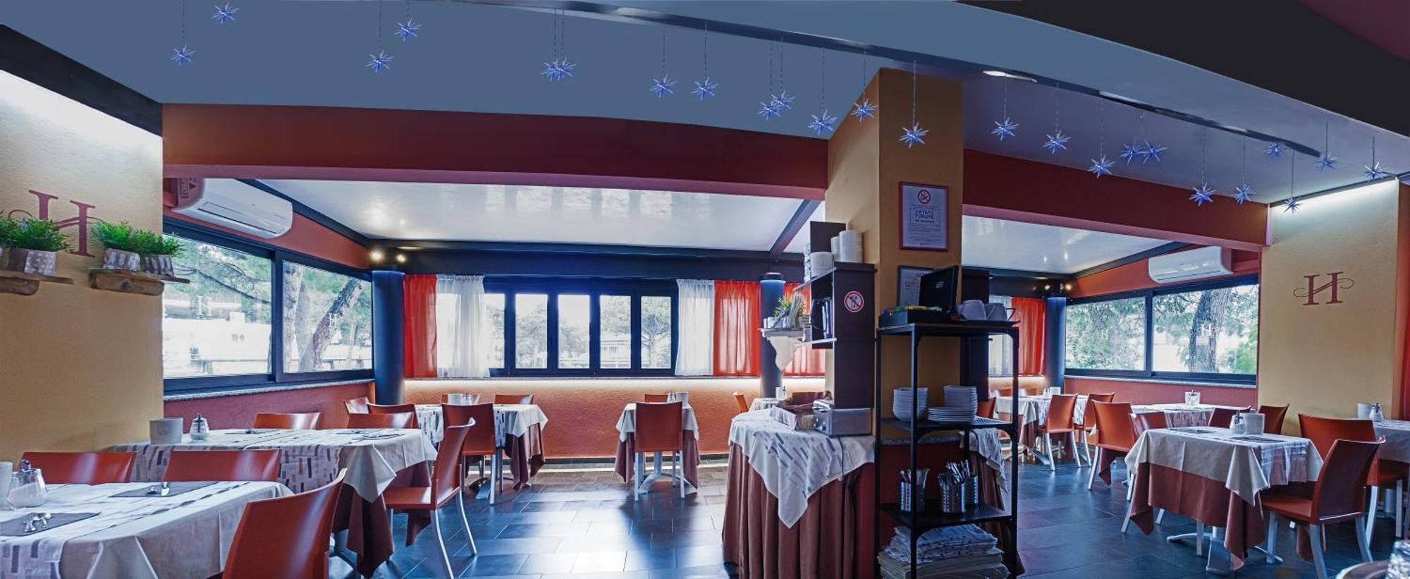 Hotel Savoia Lignano Sabbiadoro Buitenkant foto