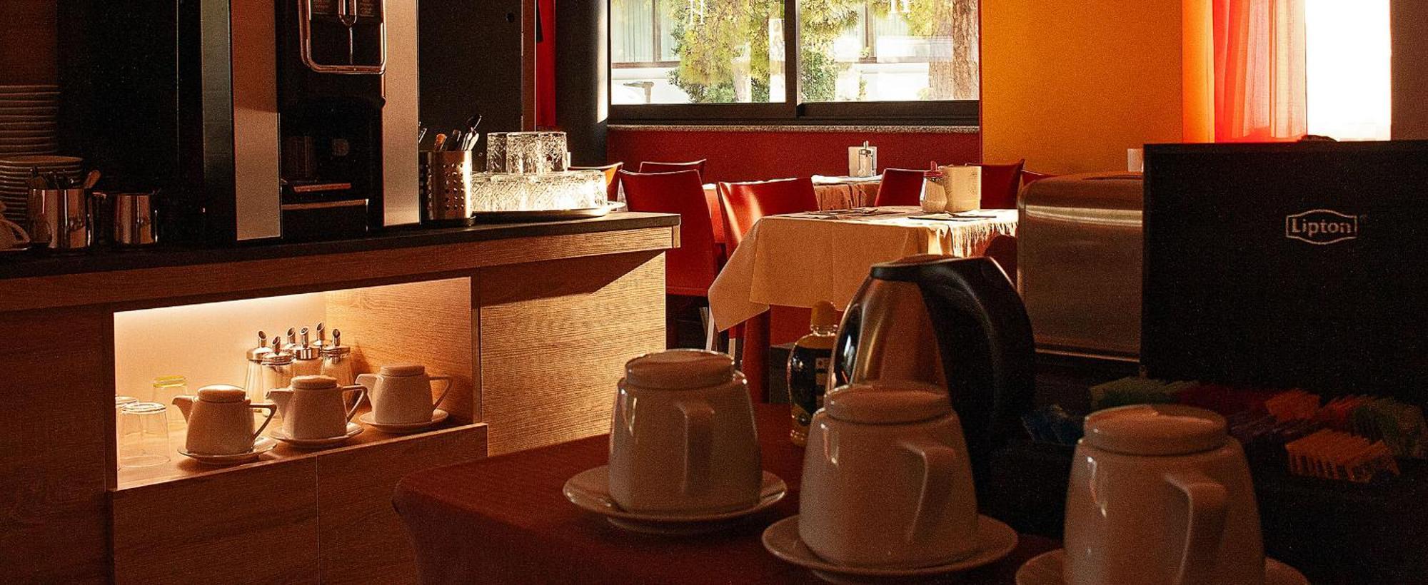 Hotel Savoia Lignano Sabbiadoro Buitenkant foto