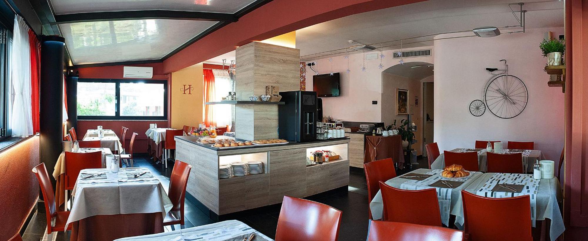 Hotel Savoia Lignano Sabbiadoro Buitenkant foto