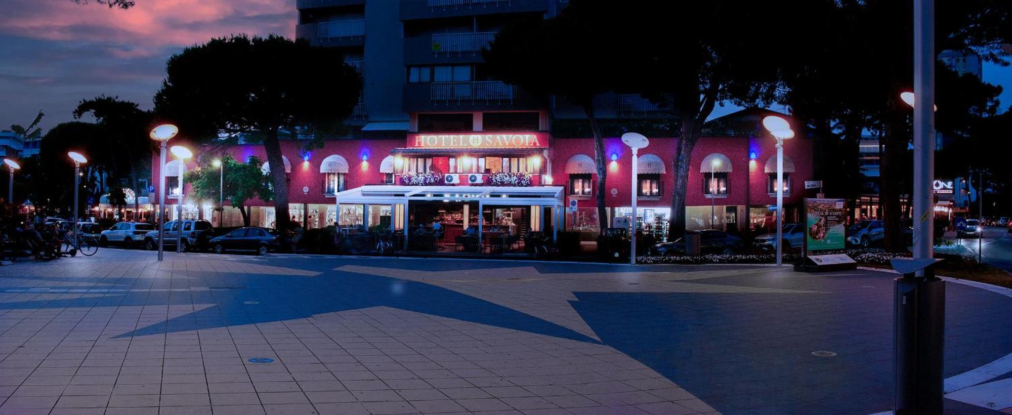Hotel Savoia Lignano Sabbiadoro Buitenkant foto