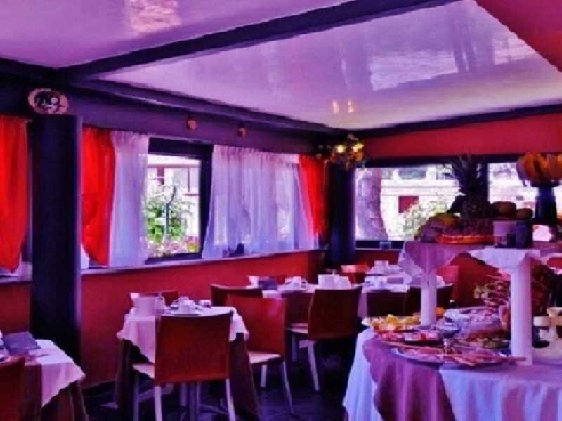 Hotel Savoia Lignano Sabbiadoro Buitenkant foto