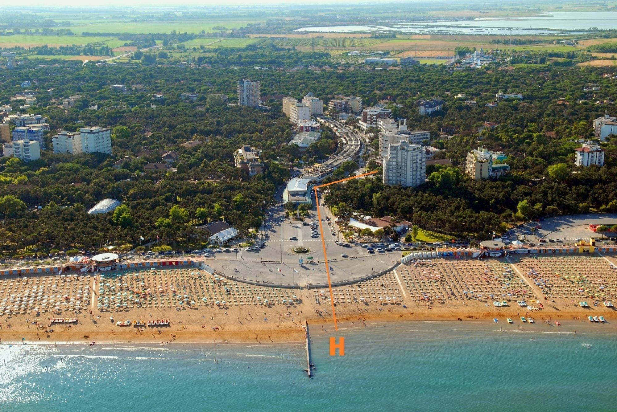 Hotel Savoia Lignano Sabbiadoro Buitenkant foto