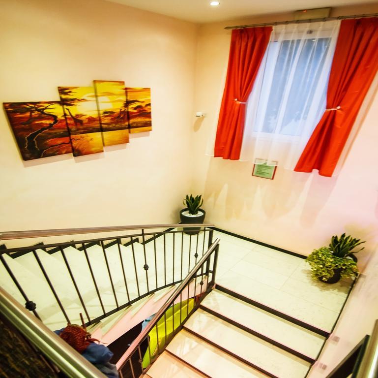 Hotel Savoia Lignano Sabbiadoro Buitenkant foto